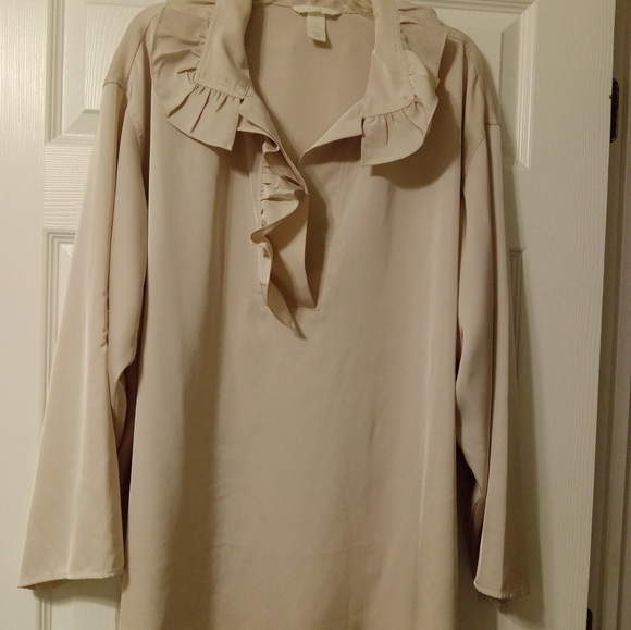 H&M TOP BLOUSE SIZE XL PULL OVER 3/4 SLEEVE RUFFLE NECKLINE - Picture 1 of 7